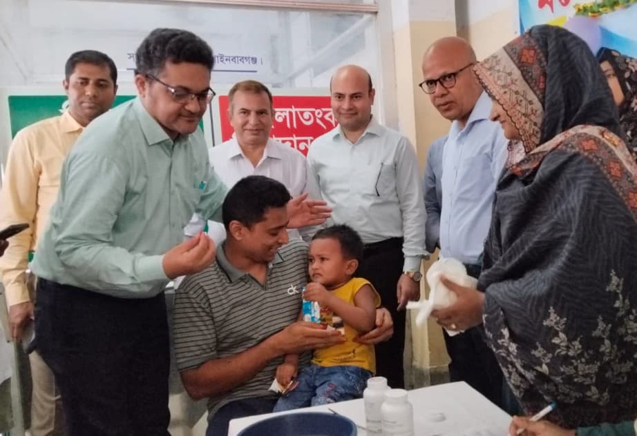 চাঁপাইনবাবগঞ্জে জাতীয় ভিটামিন ‘এ’ প্লাস ক্যাম্পেইনের উদ্বোধন করেন---যুগ্ম সচিব মোহাম্মদ সফিউল আলম