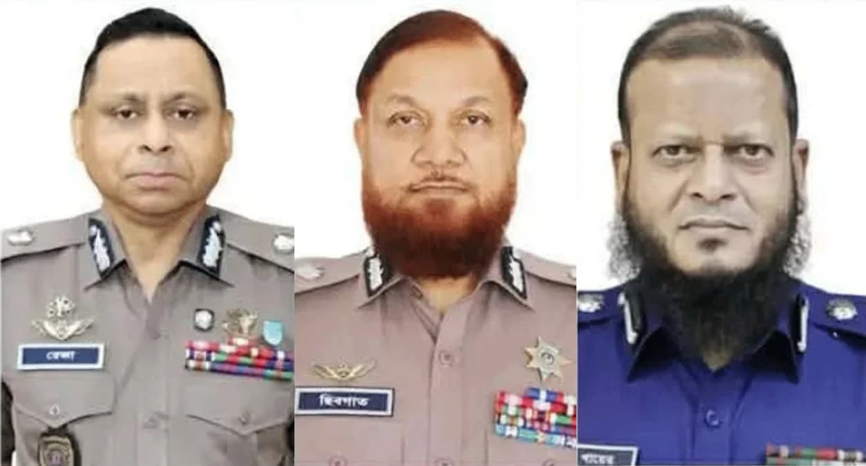 রেজাউল মল্লিকসহ পুলিশের ৩ শীর্ষ কর্মকর্তা অবসরে, শেষ কর্মদিবসে বিদায় সংবর্ধনা