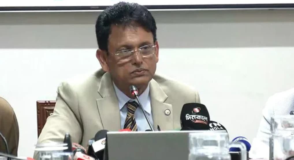 এইচএসসি পরীক্ষা শুরু কাল: সোশ্যাল মিডিয়ায় গুজব ছড়ালে কঠোর শাস্তির হুঁশিয়ারি শিক্ষামন্ত্রীর