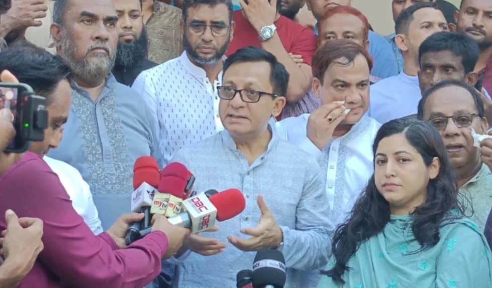 বাজার তদারকিতে এবার কৃত্রিম বুদ্ধিমত্তা! ৩০ পণ্যের দাম নিয়ন্ত্রণে সরকার কী পরিকল্পনা করছে?