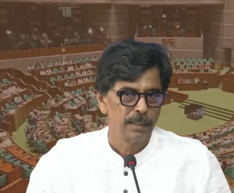 বছরে ১ কোটি ৫৫ লাখ টনের বেশি দুধ উৎপাদন, সংসদে জানাল মৎস্য ও প্রাণিসম্পদ মন্ত্রণালয়