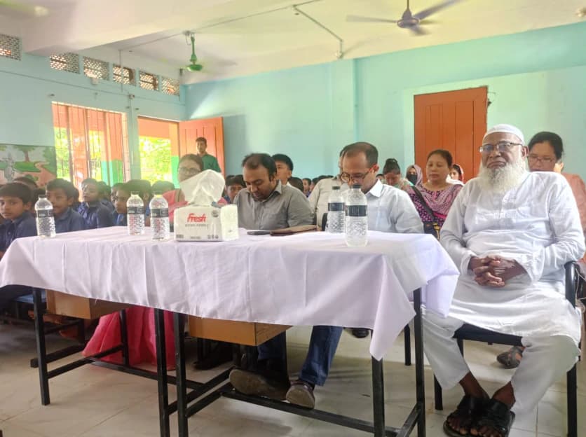 প্রধানমন্ত্রীর বৃক্ষ রোপণ কর্মসূচির আওতায় লংগদুতে তিনটিলা সরকারি প্রাথমিক বিদ্যালয়ে বৃক্ষ রোপণ পালিত 