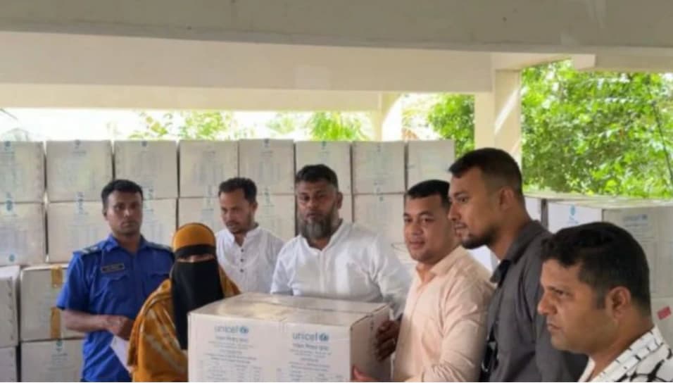 ​ঈদগাঁওয়ের জালালাবাদে বন্যায় ক্ষতিগ্রস্তদের মাঝে ইউনিসেফের জরুরি সহায়তা প্রদান