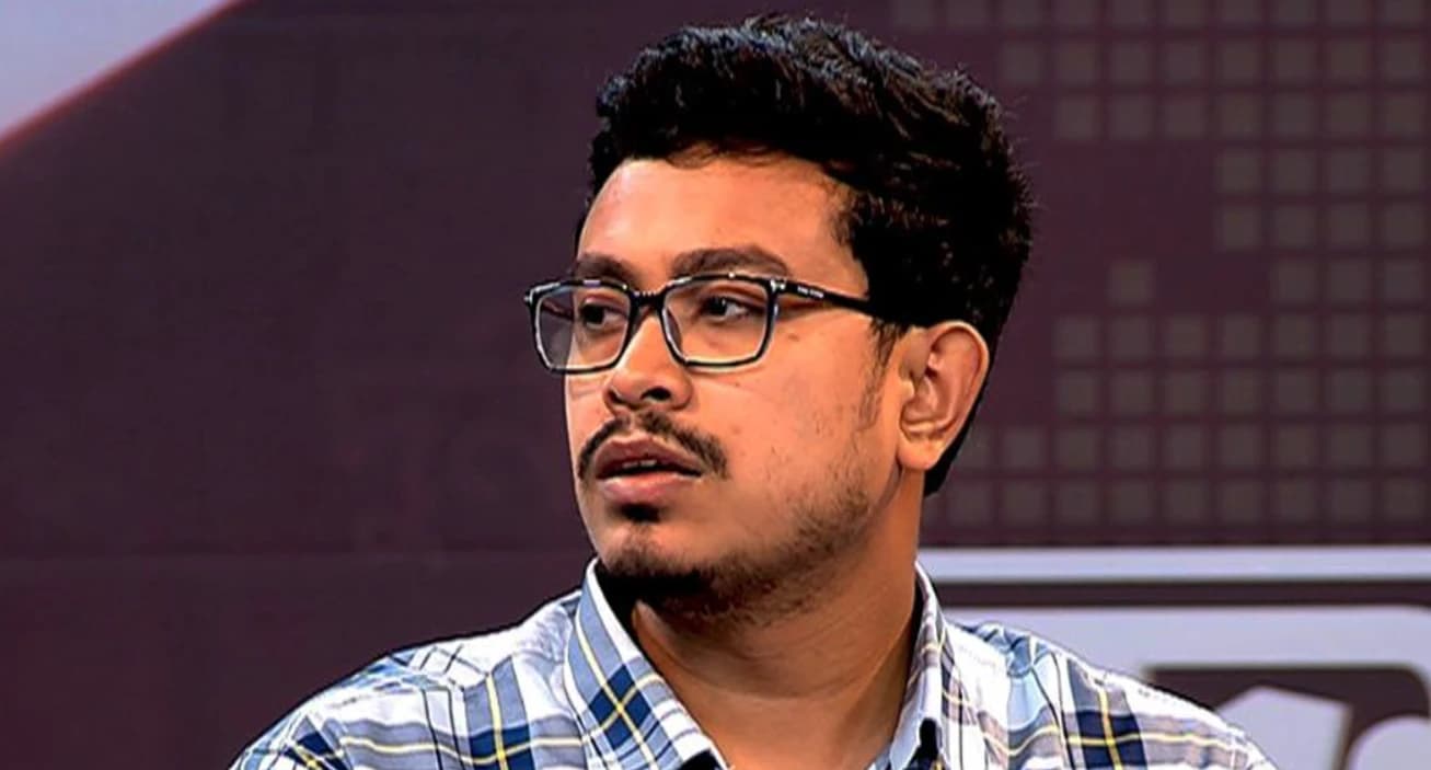 ‘ছাত্রলীগ বিদায় পাওয়ার দিনই নিশ্চিত হয়েছিল হাসিনার পতন’—ঢাবিতে গর্জে উঠলেন ডাকসু ভিপি