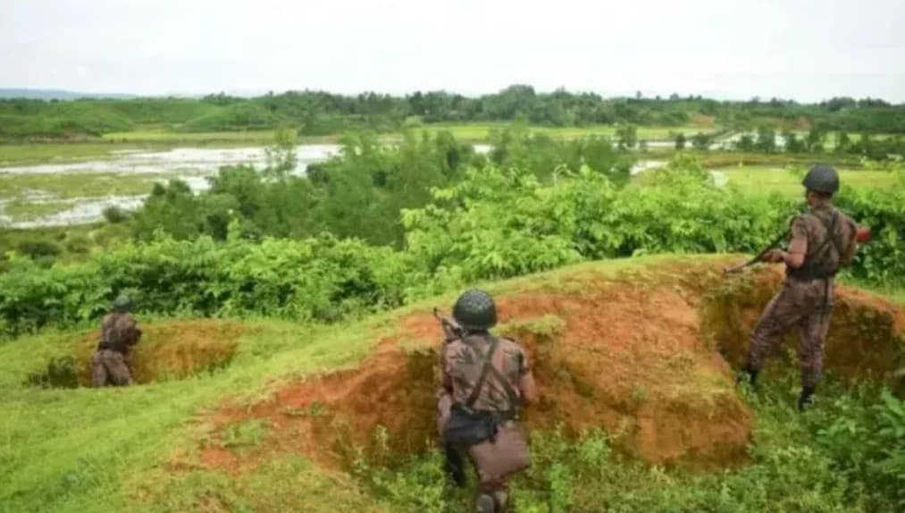 সীমান্তপাড়ের সংঘাত আর গুলিবর্ষণে আতঙ্ক: দেশ সুরক্ষিত করতে ১০৮ কিমি বেড়া দেওয়ার পরিকল্পনা সরকারের
