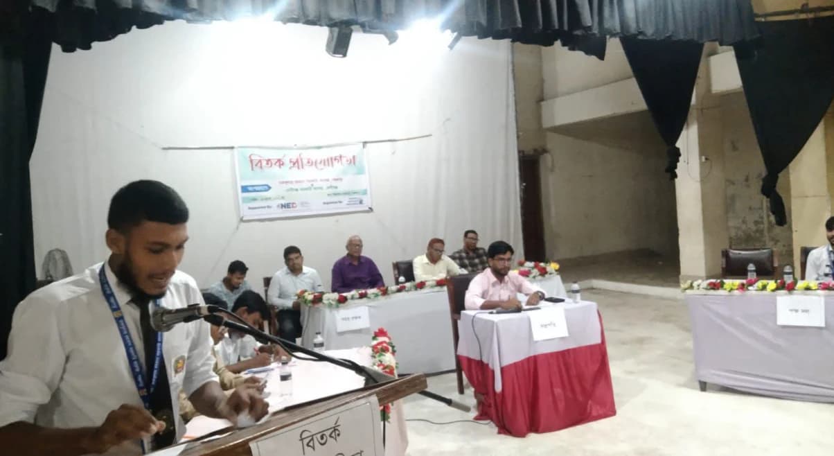 পঞ্চগড়ে ‘রাষ্ট্রের স্বচ্ছতা ও জবাবদিহিতা নিশ্চিত করতে তথ্য অধিকার আইনের ব্যবহার ও গুরুত্ব’ বিষয়ে বিতর্ক প্রতিযোগিতা অনুষ্ঠিত