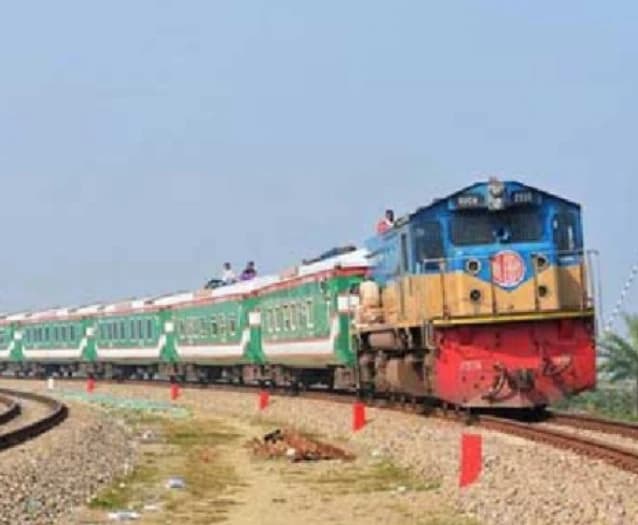 ৩ মাসে ১ হাজার ৫১১টি অভিযান, রেলওয়ে আদায় করল ৩ কোটি ২০ লাখ টাকা