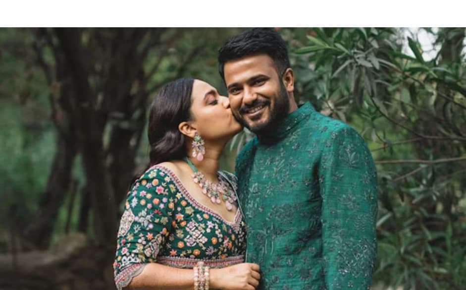 নিট কাণ্ডের প্রতিবাদে মুম্বইয়ে বিক্ষোভ, পুলিশি আটকের মুখে স্বরা ভাস্করের স্বামী ফহাদ আহমেদ