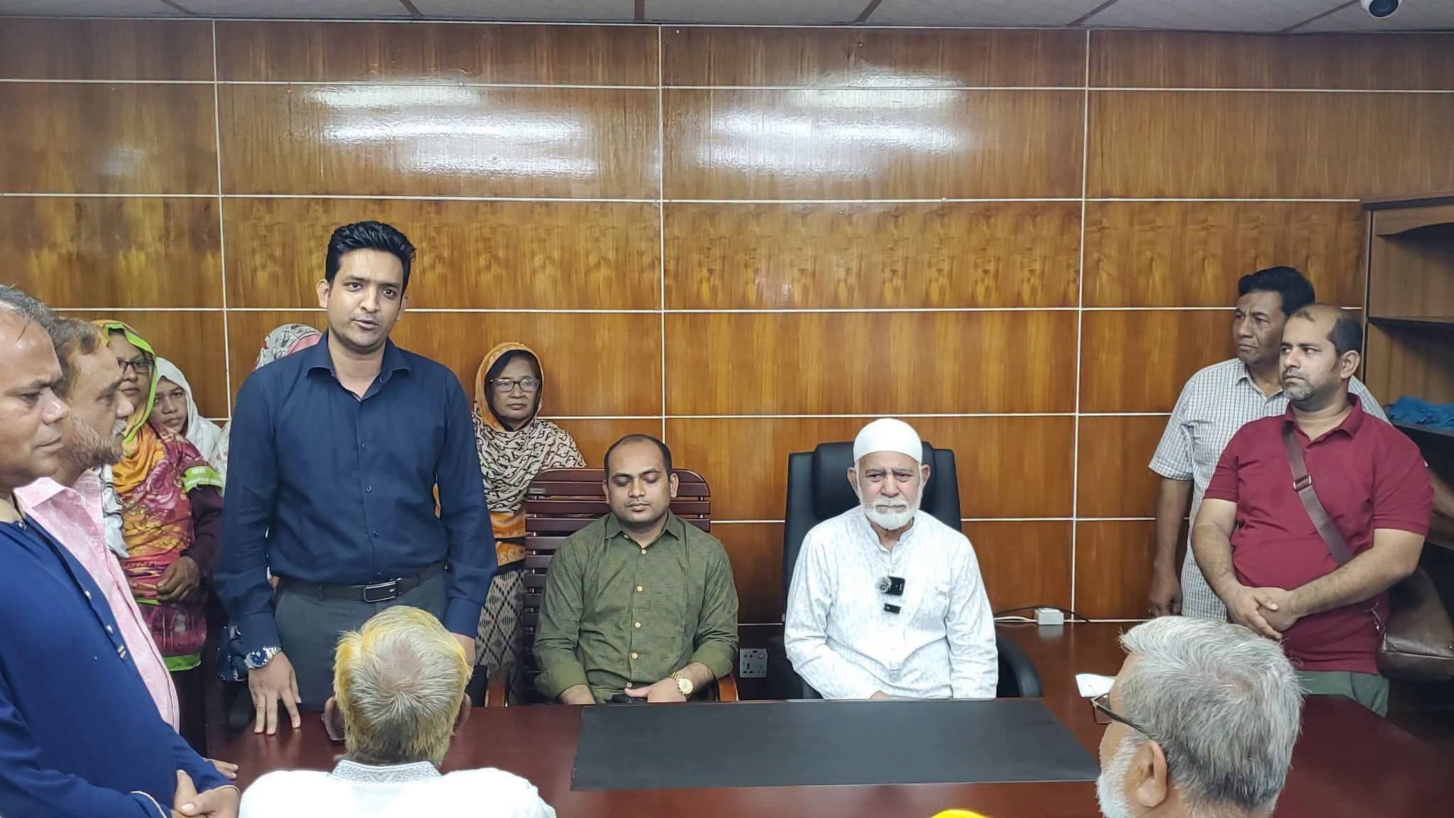 পার্বতীপুরে এমপি এ জেড এম রেজওয়ানুল হকের ‘পরিদর্শন কক্ষ’ উদ্বোধন