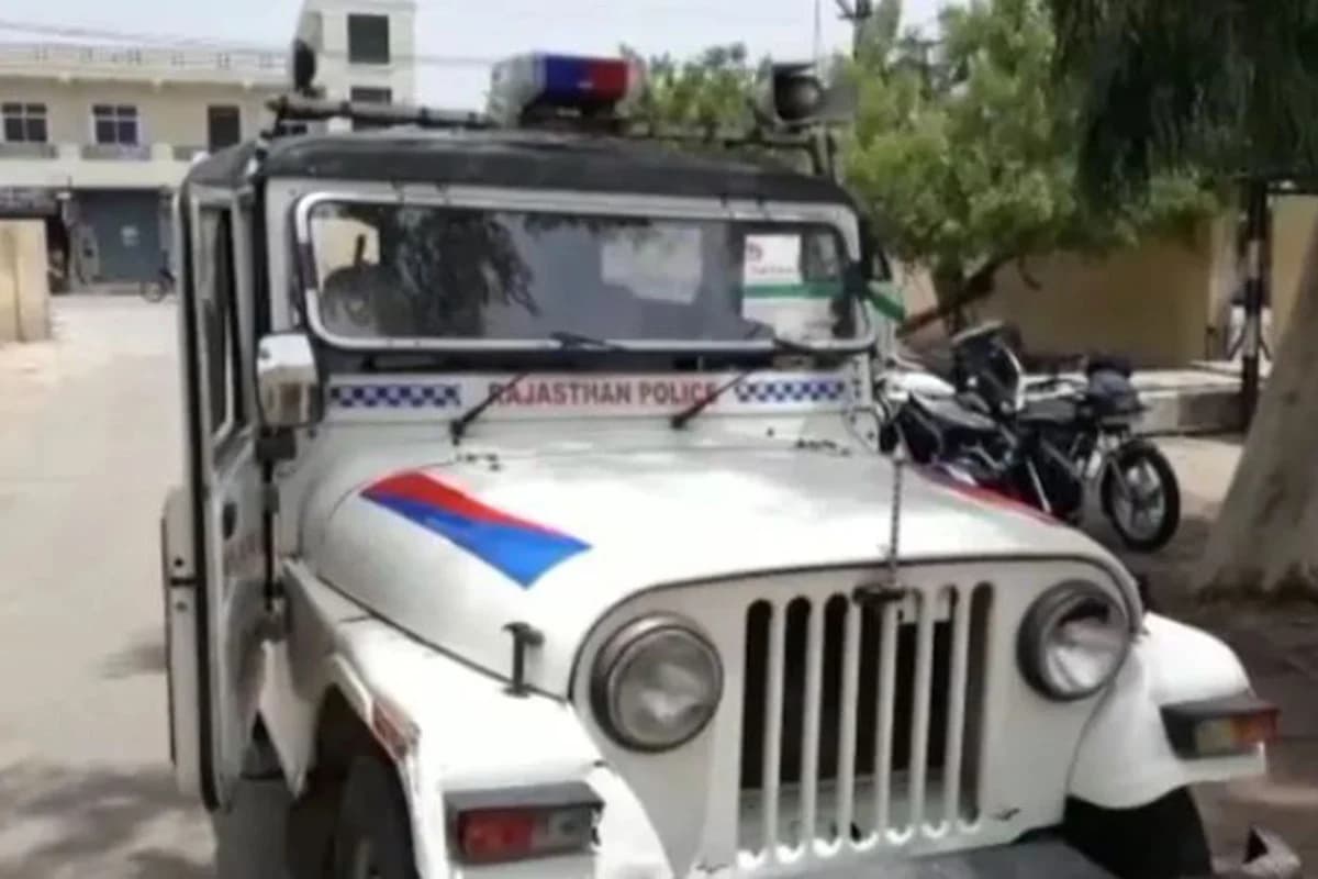 উটের সঙ্গে সংঘর্ষে ভারতীয় সেনার মেজর নিহত, আহত আরও দুই সেনা কর্মকর্তা