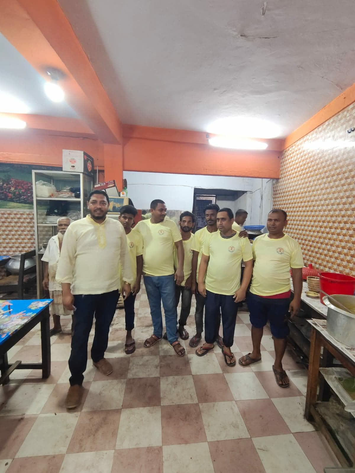 নির্বাচনী হাওয়া বইছে আত্রাইয়ে: পাঁচুপুর ইউনিয়নে গণসংযোগ ও জনমত সংগ্রহে ব্যস্ত নিয়ামত আলী বাবু