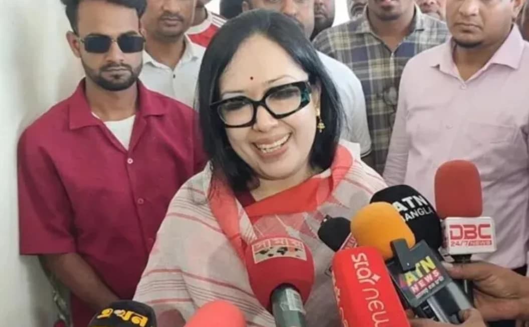 শেখ হাসিনার বক্তব্য প্রচার নিষিদ্ধ করা অগণতান্ত্রিক, তারেক রহমানের উদাহরণ দিলেন রুমিন ফারহানা