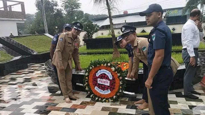 দামুড়হুদার নাটুদায় যথাযোগ্য মর্যাদায় স্থানীয় শহীদ দিবস পা‌লিত 