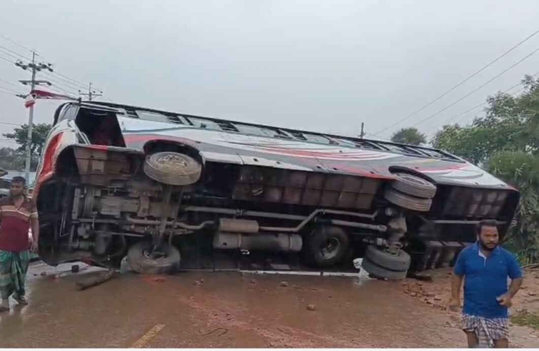 নাতনির মৃত্যুর খবর শুনে দাদির মৃত্যু, পরে জীবিত ফিরল নাতনি