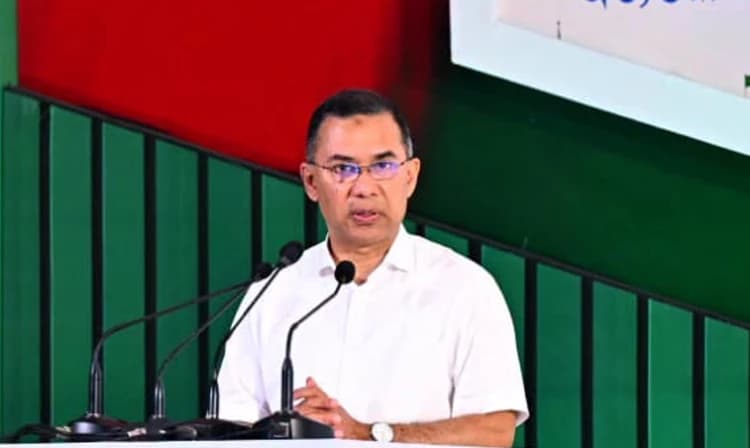 বিদেশি ঋণের নির্ভরতা কমিয়ে অভ্যন্তরীণ রাজস্ব বাড়ানোর কঠোর নির্দেশ প্রধানমন্ত্রীর