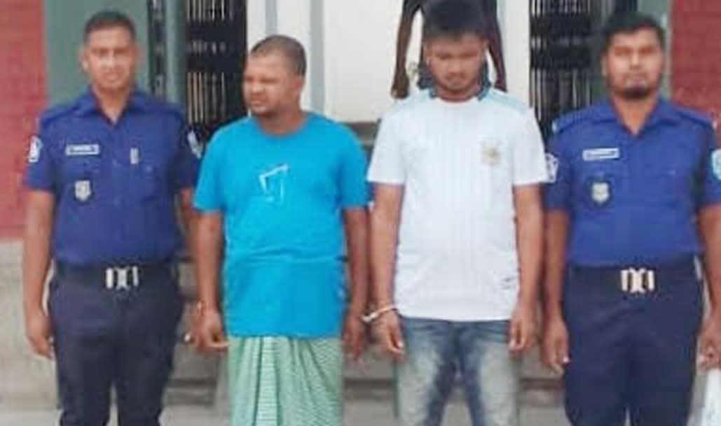 পঞ্চগড় পৌর যুবলীগের সভাপতি  হত্যা মামলার আসামি ও তার ভাই  ৩০ পিচ ইয়াবা ট্যাবলেটসহ  বোচা গঞ্জে গ্রেফতার 