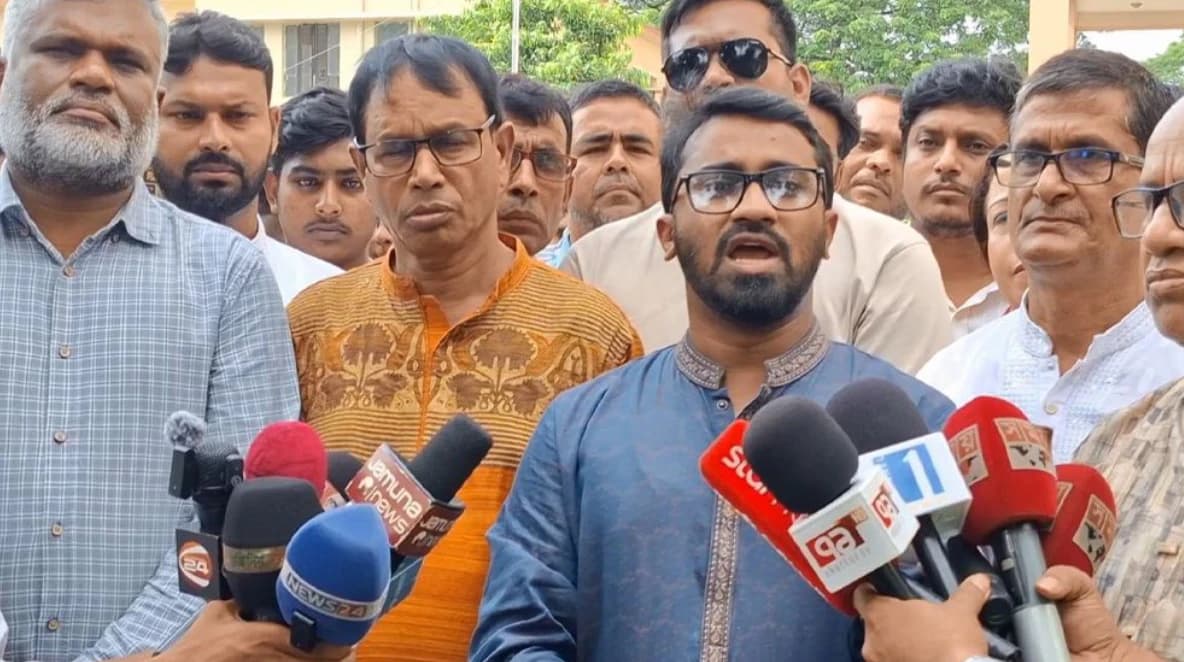 সীমান্ত হত্যা ও পুশ-ইন বন্ধ করলেই ভারতের সঙ্গে বন্ধুত্বের সম্পর্ক বজায় থাকবে: রাশেদ খাঁন