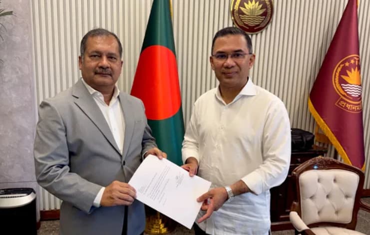 প্রধানমন্ত্রীর রাজনৈতিক উপদেষ্টা হিসেবে ফিরলেন জহির উদ্দিন স্বপন
