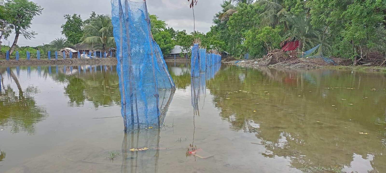 ডুমুরিয়ায় খালের নামে কোটি টাকার লুটপাট চেষ্টা, শেষমেশ রাষ্ট্রীয় কোষাগারে ফেরত দিতে বাধ্য প্রশাসন