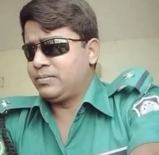 রাজধানীতে ৫ হাজার ৩১০ পিস ইয়াবাসহ পুলিশের এএসআই ও সহযোগী গ্রেপ্তার
