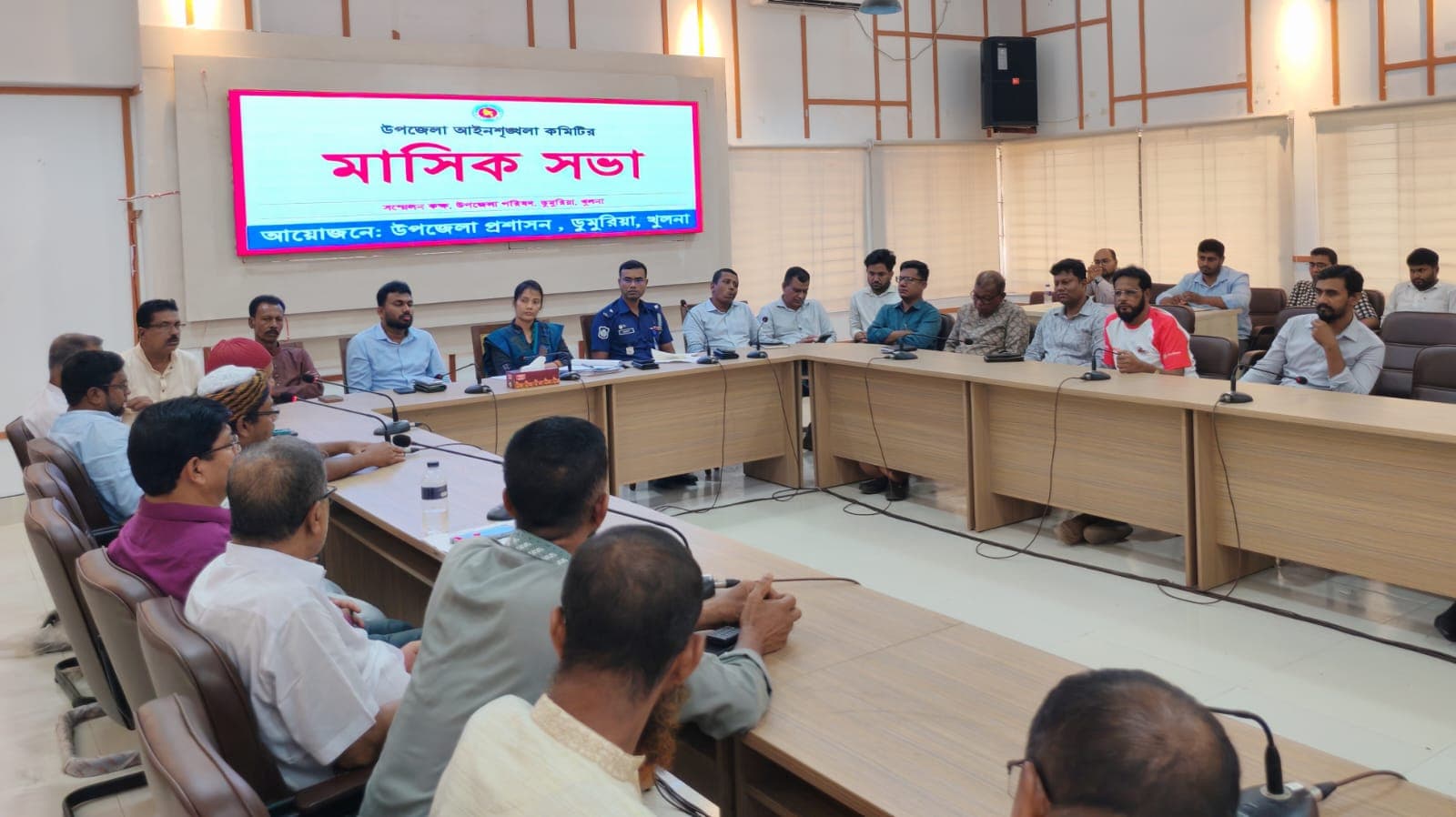মাদক ও ইভটিজিংয়ে আর কোনো ছাড় নয়, ডুমুরিয়াকে নিরাপদ করতে কঠোর হুঁশিয়ারি ইউএনও-র