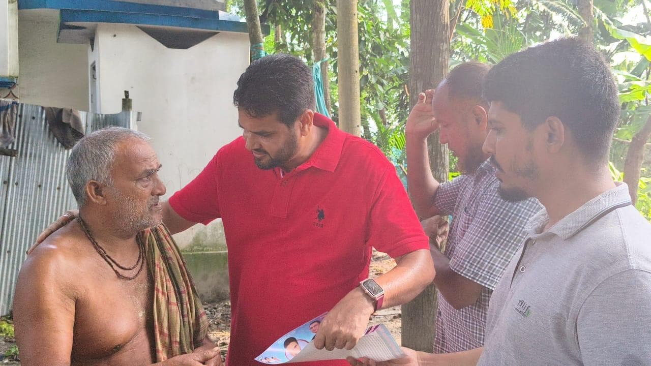 বেনাপোল পৌরসভা নির্বাচন: সাদীপুরে ইমদাদুল হক ইমদার গণসংযোগে বিএনপি নেতাকর্মীদের ব্যাপক উপস্থিতি