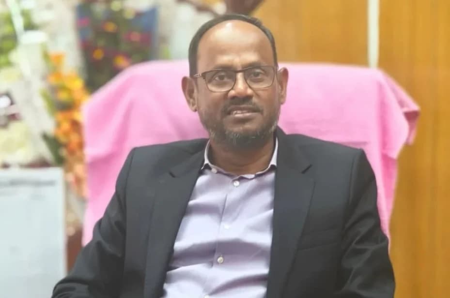 ঢাকার আইনশৃঙ্খলা ও উন্নয়ন তদারকির গুরুত্বপূর্ণ দায়িত্ব পেলেন প্রতিমন্ত্রী সুলতান সালাউদ্দিন টুকু