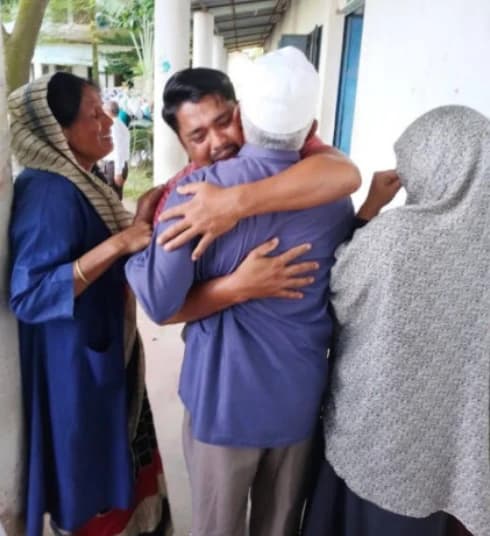 ২৬ বছর পর অবসরে সোনার বাংলা কলেজের প্রতিষ্ঠাকালীন নিবেদিতপ্রাণ কর্মী নাছির উদ্দিন