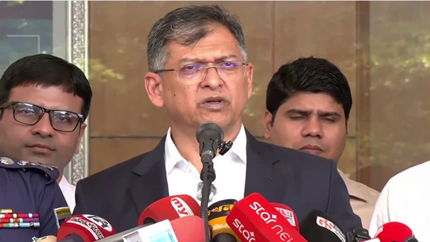 লুট হওয়া অস্ত্র উদ্ধারে বিশেষ ইউনিট গঠন, তথ্যদাতাকে ২ লাখ টাকা পুরস্কারের ঘোষণা