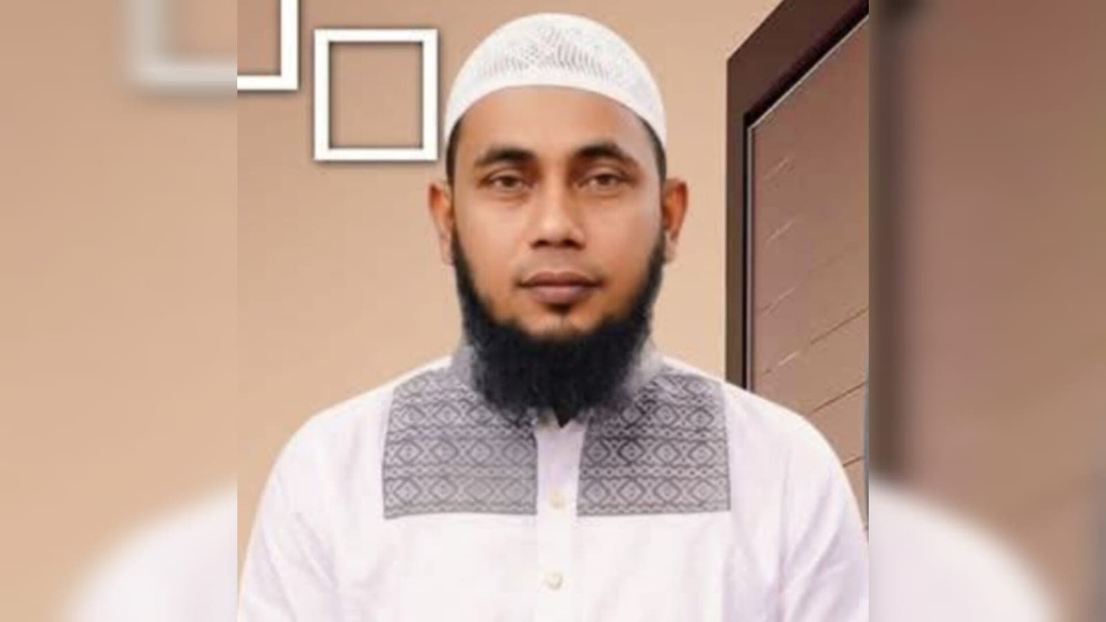 সোনারগাঁয়ে ভারপ্রাপ্ত চেয়ারম্যানদের মধ্যে উন্নয়ন কর্মকাণ্ডে এগিয়ে আব্দুল্লাহ আল মামুন