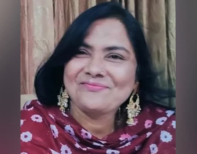 ২৫ লাখ টাকার চেক প্রতারণায় সাবেক নারী ভাইস চেয়ারম্যানের ৬ মাসের কারাদণ্ড ও জরিমানা