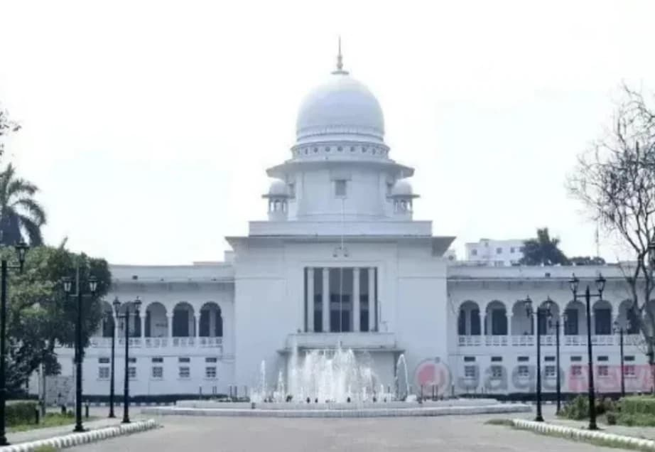 শিশুর মৃত্যুতে ১ কোটি টাকা ক্ষতিপূরণের রুল, বিবাদী তালিকায় ড. ইউনূসসহ ৬ জন