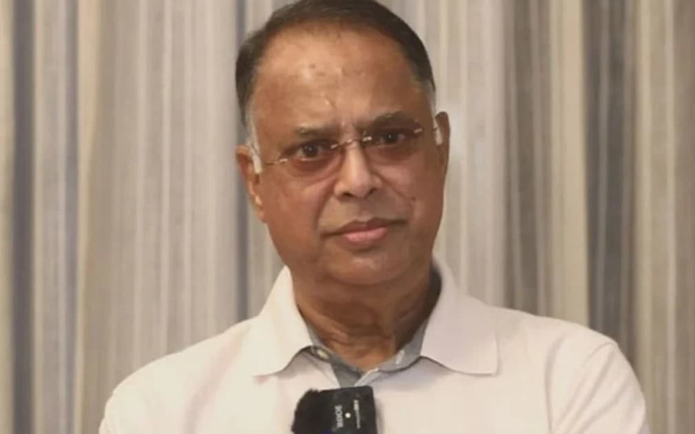 জ্বরে আক্রান্ত হয়ে হাসপাতালে ভর্তি জ্বালানিমন্ত্রী ইকবাল হাসান মাহমুদ টুকু