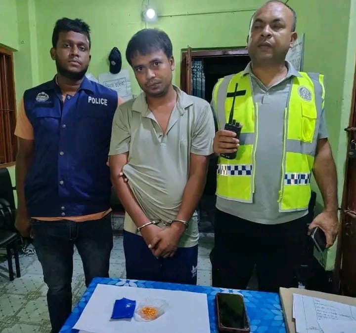 আলমডাঙ্গায় ৮০ পিস ইয়াবাসহ মোটরসাইকেল জব্দ, গ্রেফতার মেহেরপুরের যুবক