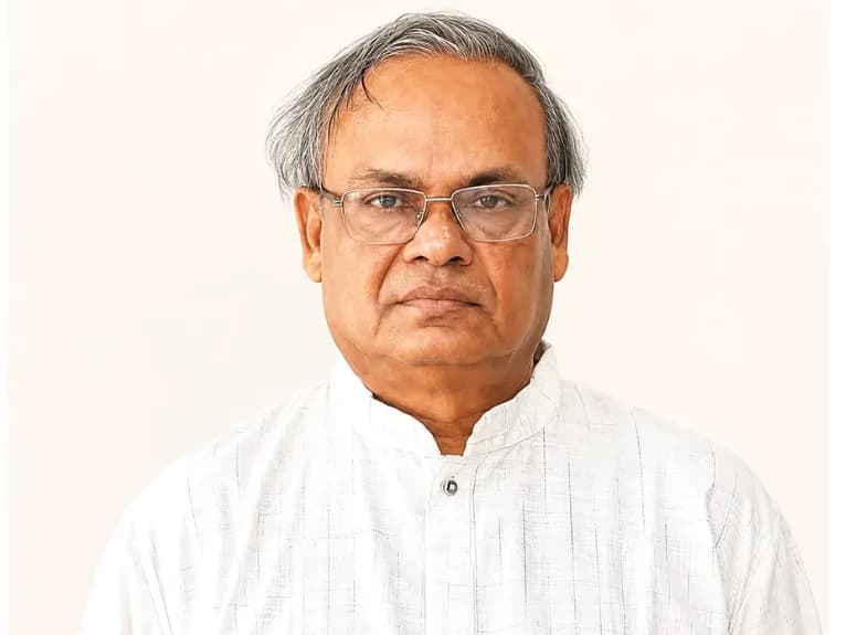 সমালোচনা নয়, সমাধান দিন: গ্যাস-বিদ্যুৎ সংকট নিয়ে বিরোধীদলকে কড়া বার্তা রিজভীর