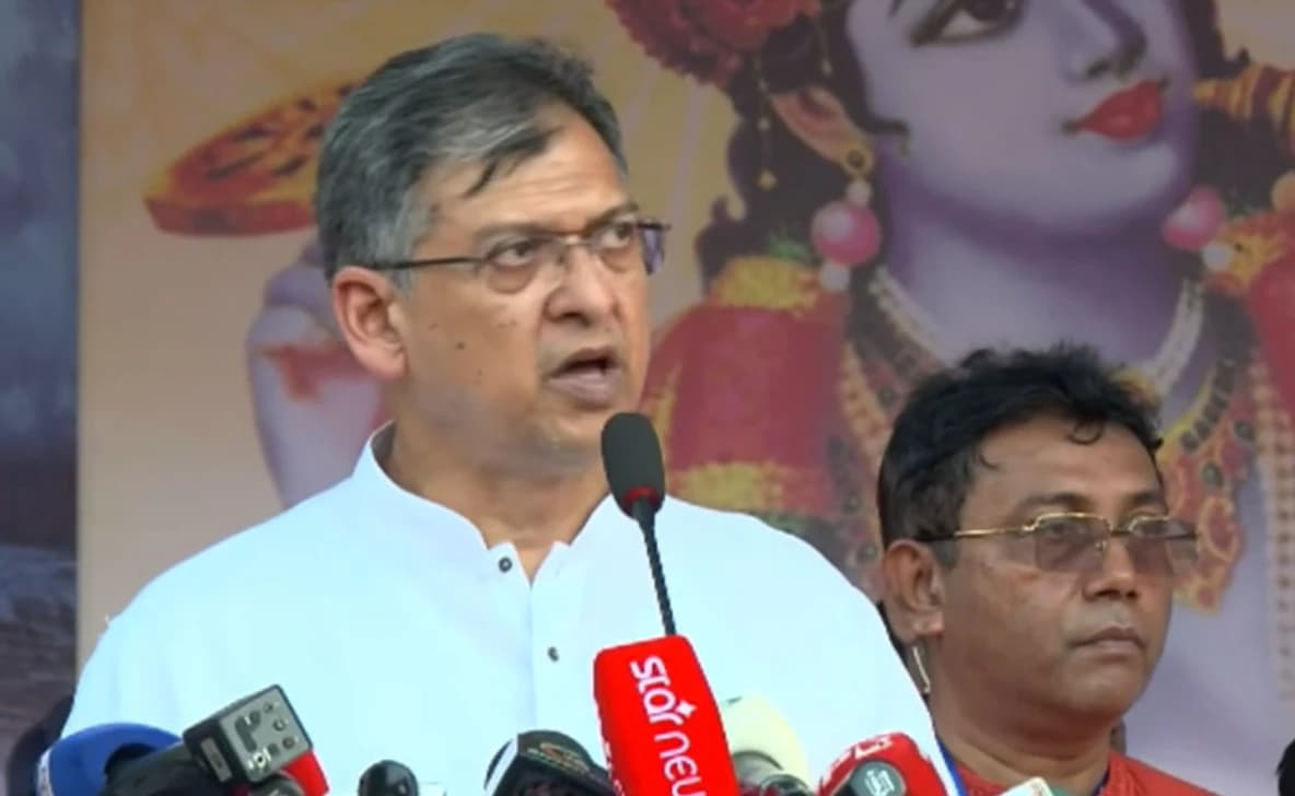সংবিধানে নয়, বাস্তবে ধর্মীয় স্বাধীনতা নিশ্চিত করবে রাষ্ট্র: স্বরাষ্ট্রমন্ত্রী সালাহউদ্দিন আহমদ