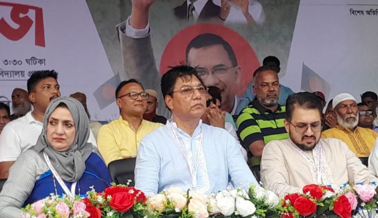 "সুপারিশে ছাড় নেই, মাদক ব্যবসায়ীদের জেল খাটতেই হবে" — বিমানমন্ত্রী মিল্লাতের কড়া হুঁশিয়ারি