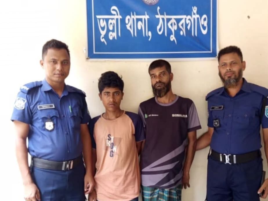 ভুল্লীতে ট্যাপেন্টাডোলসহ দুই যুবক গ্রেপ্তার, পালালেন আরও একজন
