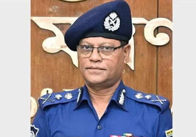 পুলিশের ভেতরের ষড়যন্ত্রকারীদের চিহ্নিত করা হয়েছে, আইজিপি মো. আলী হোসেন ফকিরের হুঁশিয়ারি