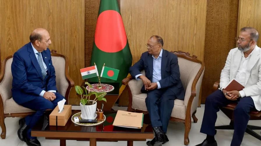 ভারত সফরের অপেক্ষায় প্রধানমন্ত্রী তারেক রহমান, আত্মবিশ্বাসী দীনেশ ত্রিবেদী