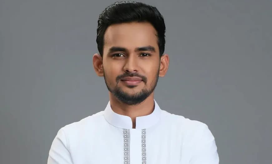 ঢাকা দক্ষিণ ছেড়ে উত্তরে ভোটার হলেন আসিফ মাহমুদ, চমক দিলেন এনসিপি মুখপাত্র