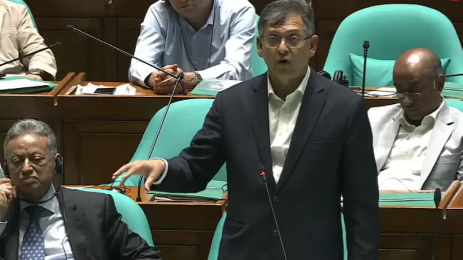ক্যাপাসিটি চার্জের বোঝা থেকে মুক্তি: বিদ্যুৎ না দিলে আর মিলবে না কোনো টাকা