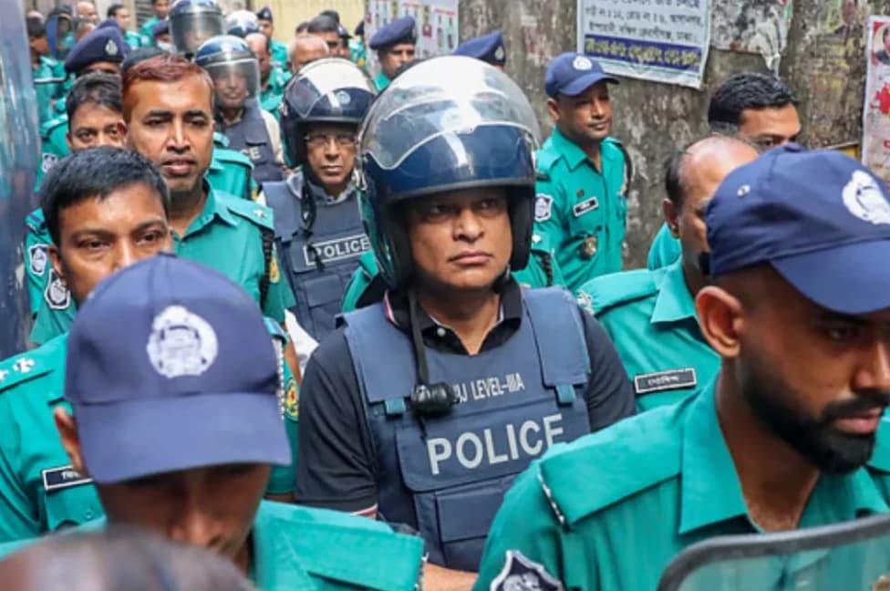 ‘বিচারের আগেই খুনি বলা যায় না’, মিডিয়া ট্রায়াল বন্ধের দাবি জানিয়ে ট্রাইব্যুনালে জিয়াউল আহসান