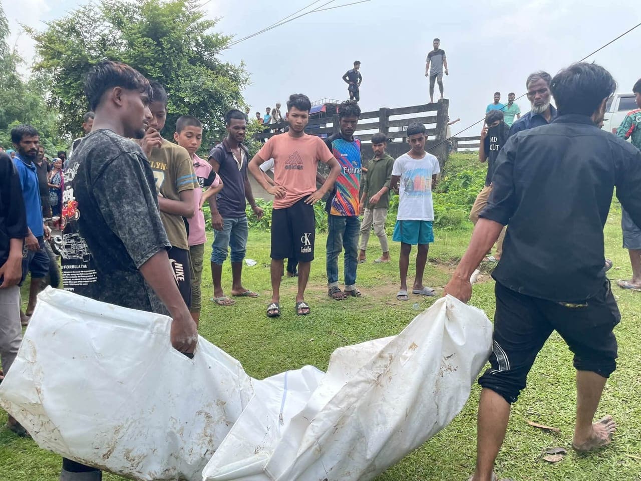 নবীগঞ্জে ওরসের আসরে মৃত্যু, হত্যার মামলায় ২ বছর ৭ মাস পর লাশ উত্তোলন