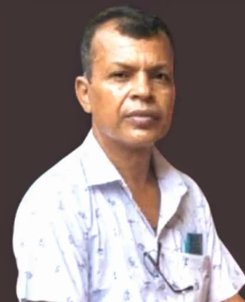 বাড়ির দোরগোড়ায় নির্মম মৃত্যু! স্বর্ণ ব্যবসায়ীকে কুপিয়ে সোনা ও লাখ লাখ টাকা লুটে পালালো ঘাতকরা
