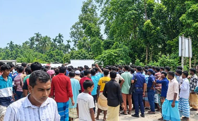 সারের দাবিতে কৃষি কর্মকর্তার ওপর হামলা, কুড়িগ্রামে ১১ নামসহ ৭০ জনের মামলা