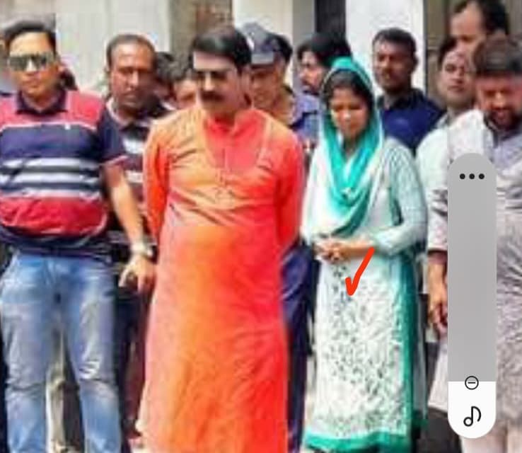 পূর্বধলায় রওশন মুন্নির নামে নানা অভিযোগে  পূর্বধলা