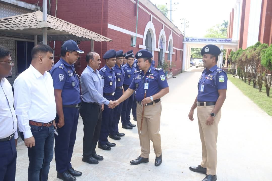 ময়মনসিংহ রেঞ্জ ডিআইজি পুলিশ সুপারের কার্যালয়ে বার্ষিক পরিদর্শন 