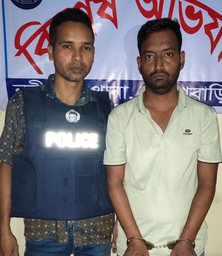 ইয়াবাসহ চিহ্নিত মাদক কারবারি রাজন গ্রেপ্তার