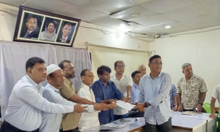 ঠাকুরগাঁও-১ উপনির্বাচন: বিএনপির মনোনয়ন ফরম নিলেন ৩ জন, চূড়ান্ত লড়াই শুরু